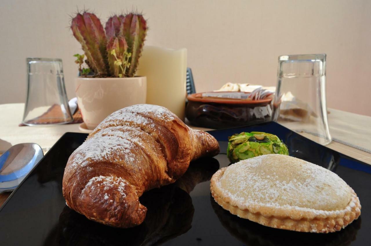 Adriana Bed & Breakfast *